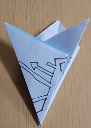 雪の結晶の切り絵の写真