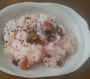 小豆を使ったお赤飯の写真