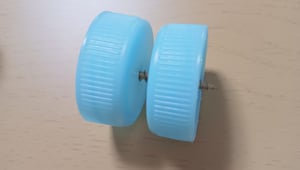 キャップを使ったヨーヨー作りの作り方工程写真