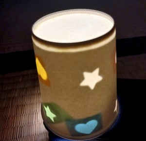 紙コップで作るランタンの写真