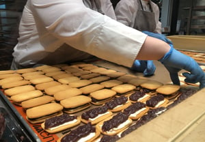 札幌農学校の焼きたてクッキーサンド 餡バターの写真