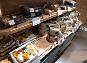北海道四季マルシェのDO3TABLE（ドーサンテーブル）の写真