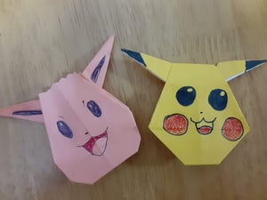 ピカチュウとイーブイの折り紙写真