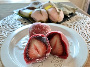かど丸餅店のいちご大福の写真
