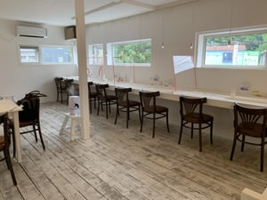藻岩山のふもとにあるCAFÉ　BLANCの店内写真
