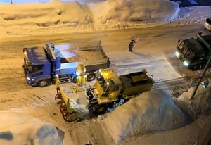 排雪中の写真
