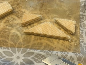 お菓子の家の作り方工程写真