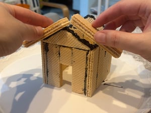 お菓子の家の作り方工程写真