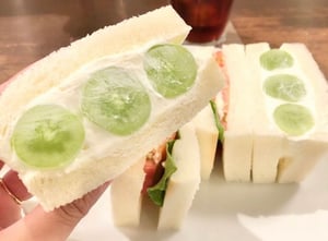 さえらのシャインマスカットサンドイッチの写真